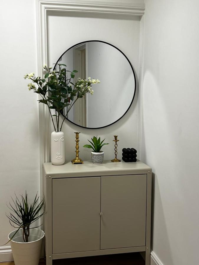 Cozy Flat London Lägenhet Exteriör bild