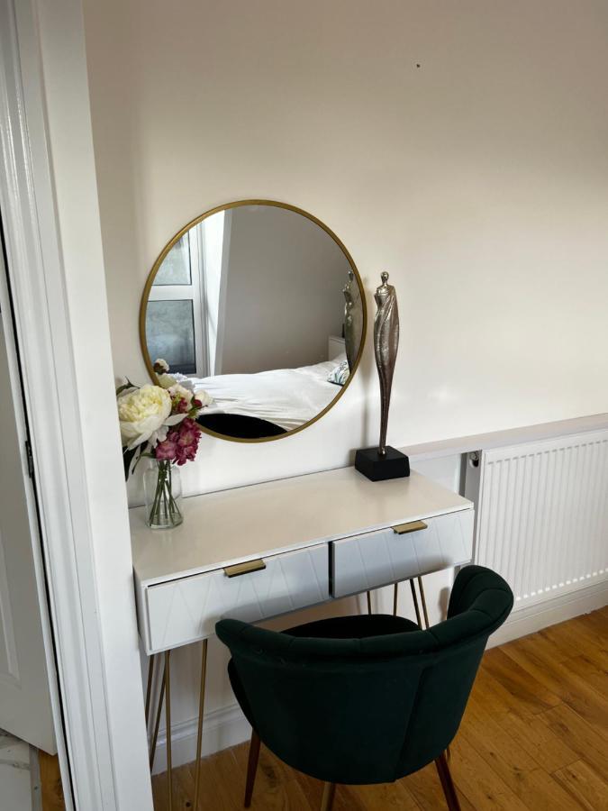 Cozy Flat London Lägenhet Exteriör bild